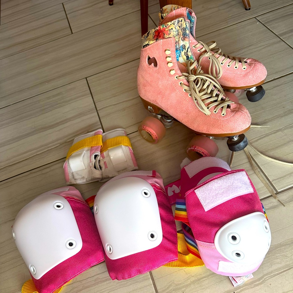 MOXI LOLLY ROLLER SKATES